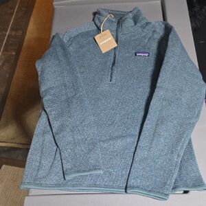 Patagonia Women's Blue Zip-Up Sweater